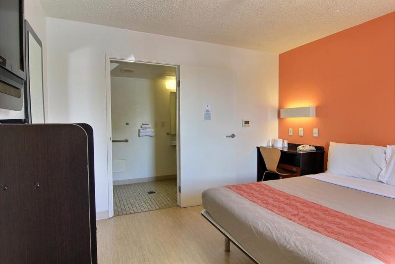 Motel 6 Austin Tx North Central - photo 16