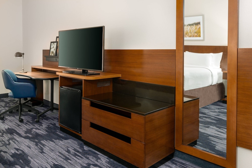 Fairfield Inn & Suites by Marriott Clearwater - photo 7