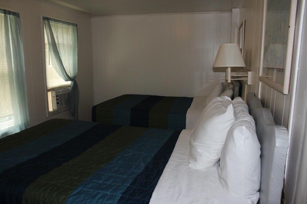 Surf Villa Hotel - photo 12