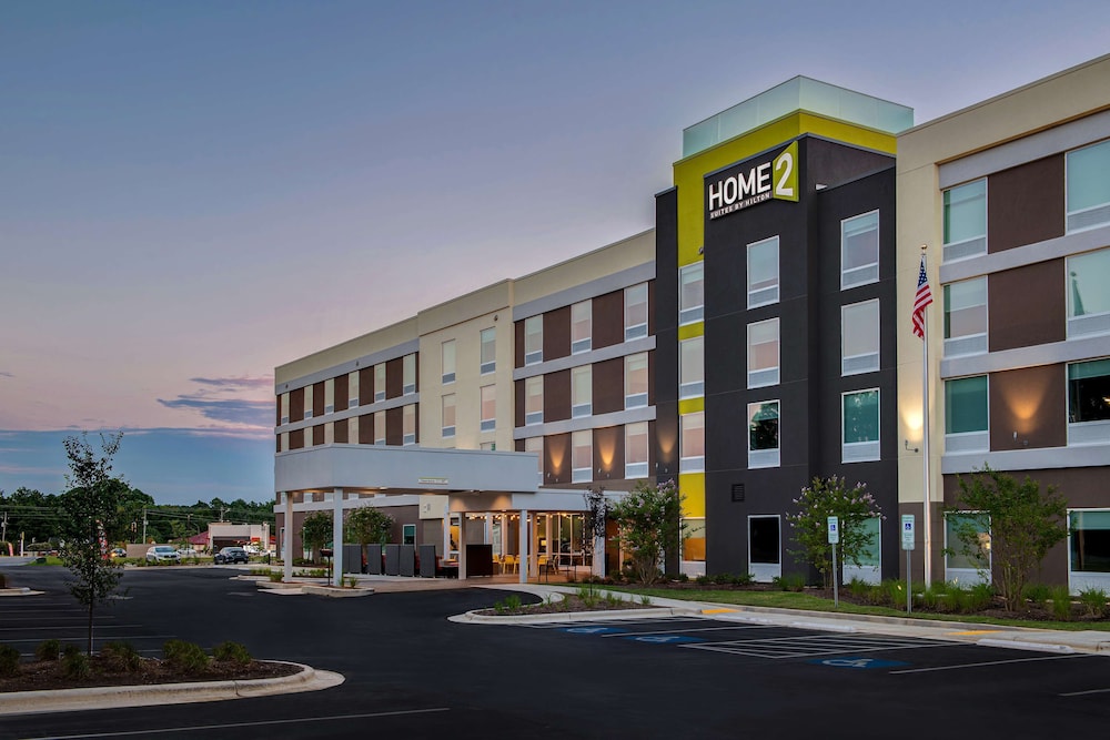 Home2 Suites by Hilton Fayetteville North - photo 40