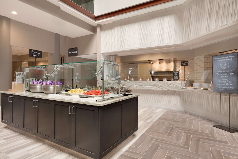 Embassy Suites by Hilton Irvine Orange County Airport - photo 62