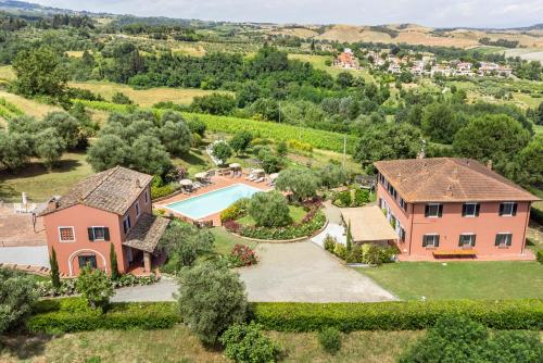 Villa Boscone by Mmega — 4-Star Luxury Hotel in Gambassi Terme, Italy
