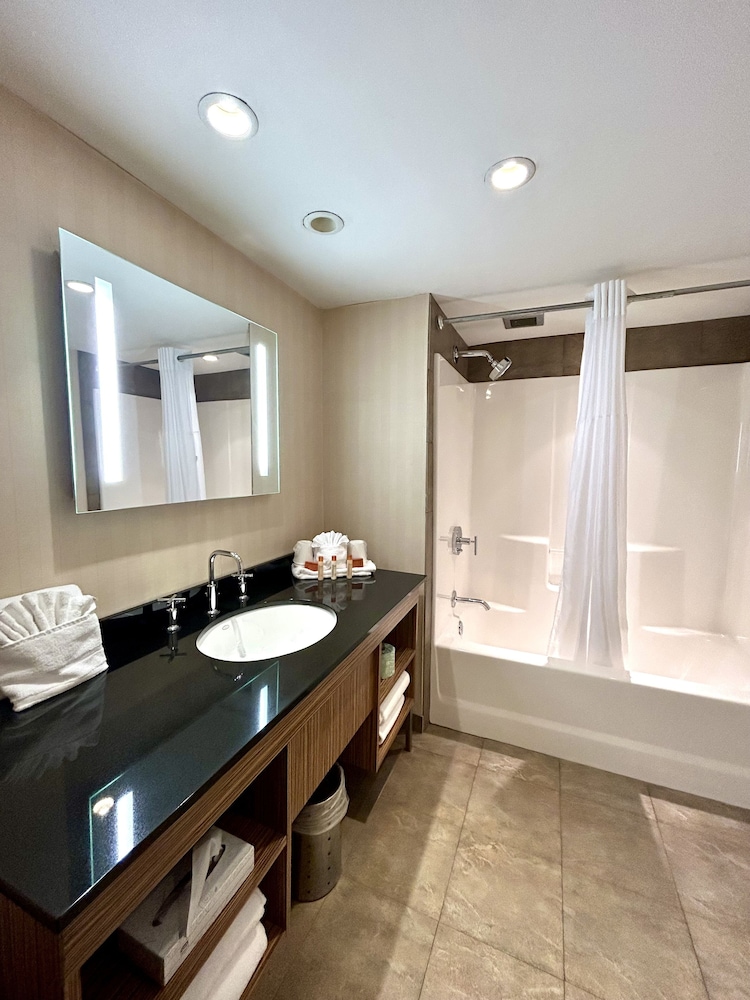 The Woodlands Inn an Ascend Collection hotel - photo 67