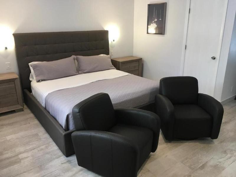 Elizabeth House Inn — 4-Star Luxury Hotel in Deerfield Beach, United States
