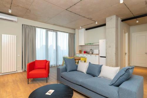 Stylish 2 BR 2 Balconies Apartment In Old Tbilisi