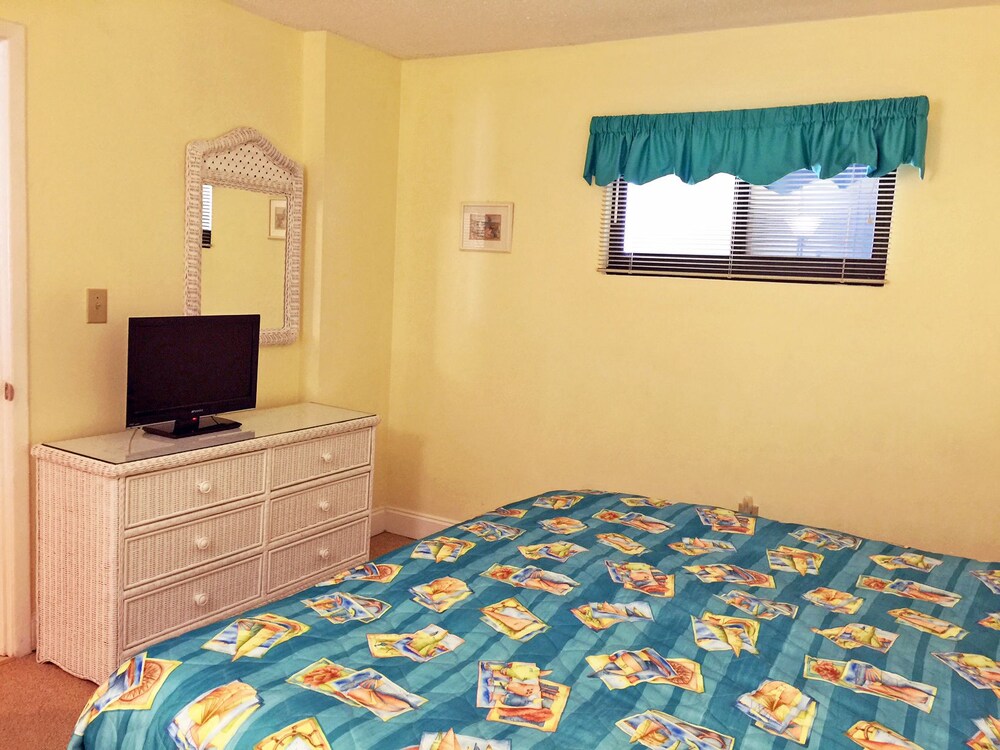 Springs Towers Unit 304 - photo 5