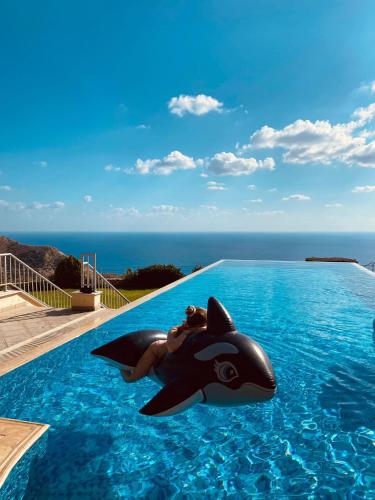 Matteo Villa Limassol Cyprus — 4-Star Luxury Hotel in Limassol, Cyprus
