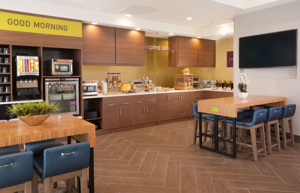 Home2 Suites by Hilton Atlanta Perimeter Center - photo 36