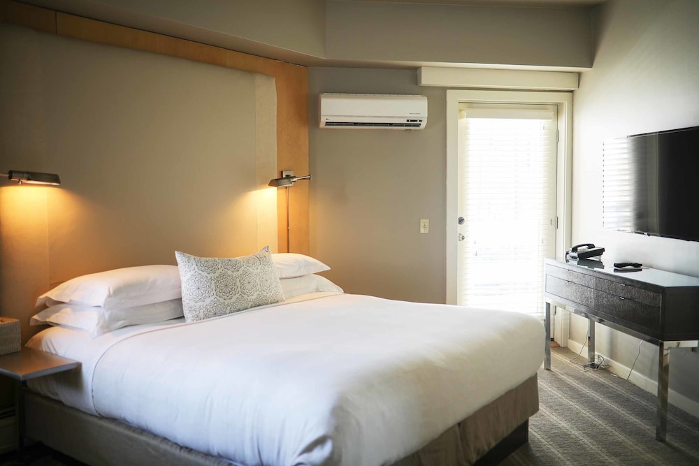 Mill Street Inn - photo 8