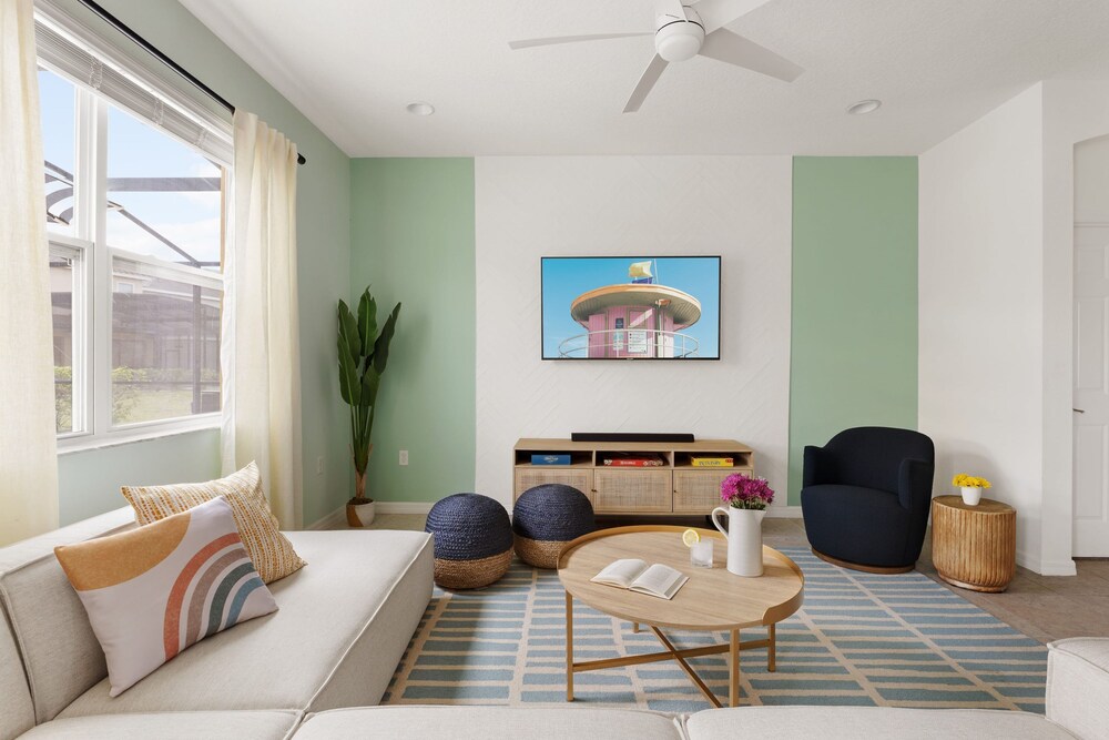 Sleeps 18 Solterra Resort Pool GameRoom Themed BDRs Broad Oak by AvantStay - photo 13