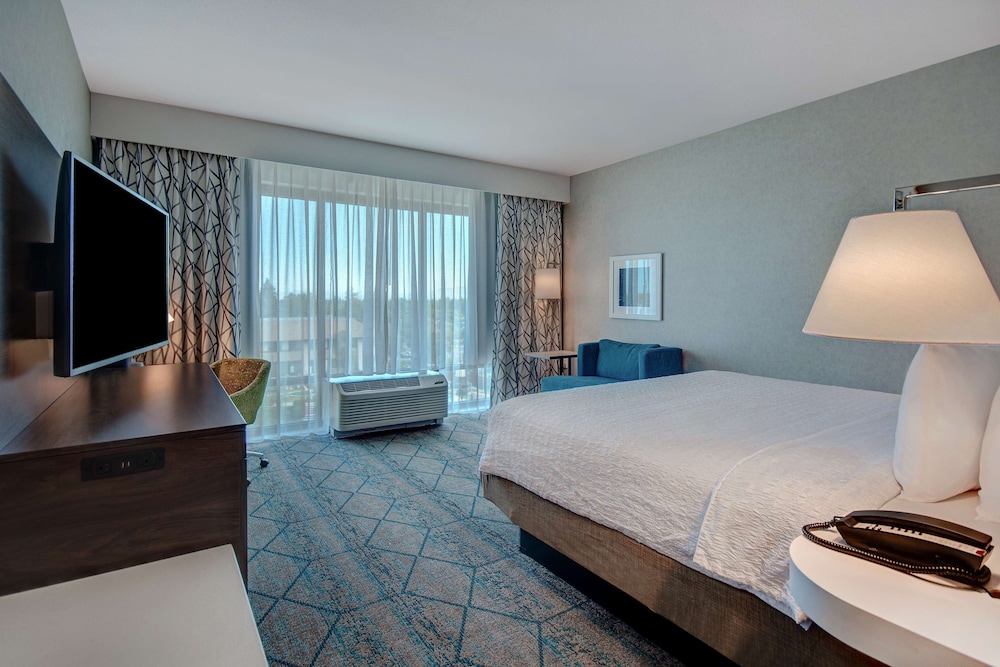 Hampton Inn & Suites Sunnyvale Silicon Valley - photo 21