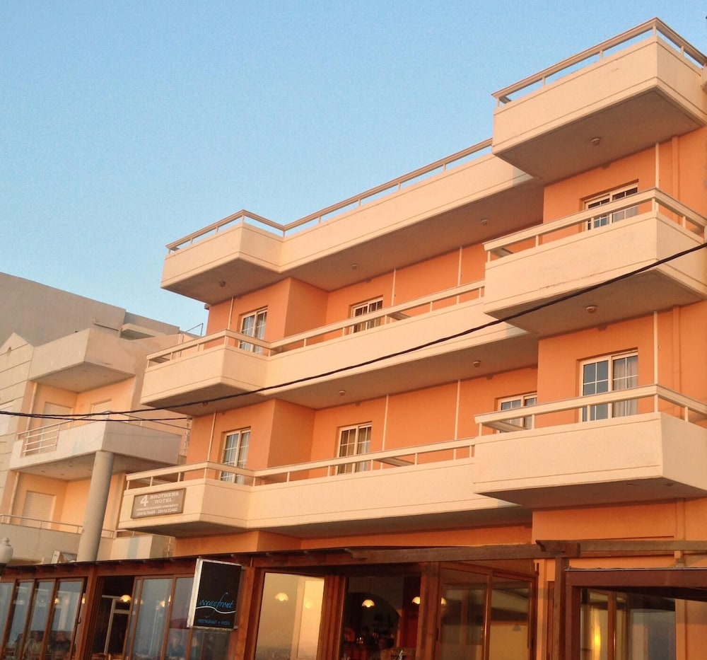 4 Brothers - carbon neutral hotel in Rodos