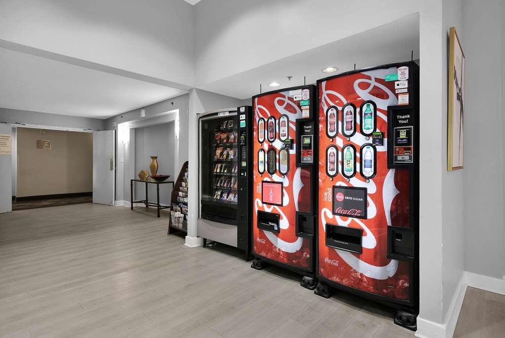 Ramada by Wyndham Jacksonville I 95 by Butler Blvd - photo 99