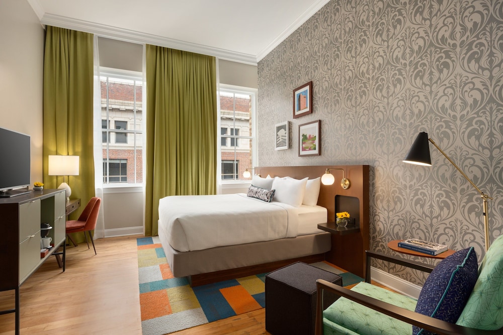 Hotel Indigo Winston Salem Downtown an IHG Hotel - photo 4