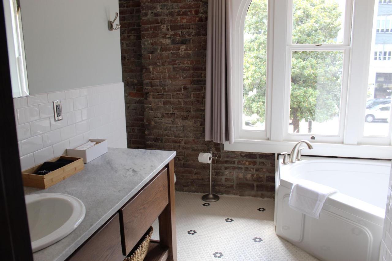 Hotel Hale - photo 9