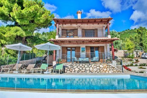 Villa Agapi — 4-Star Luxury Hotel in Vasiliki, Greece