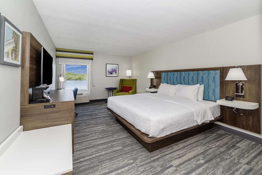 Hampton Inn Port Charlotte - photo 16