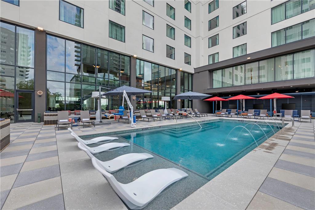 Cambria Hotel Austin Downtown - photo 47