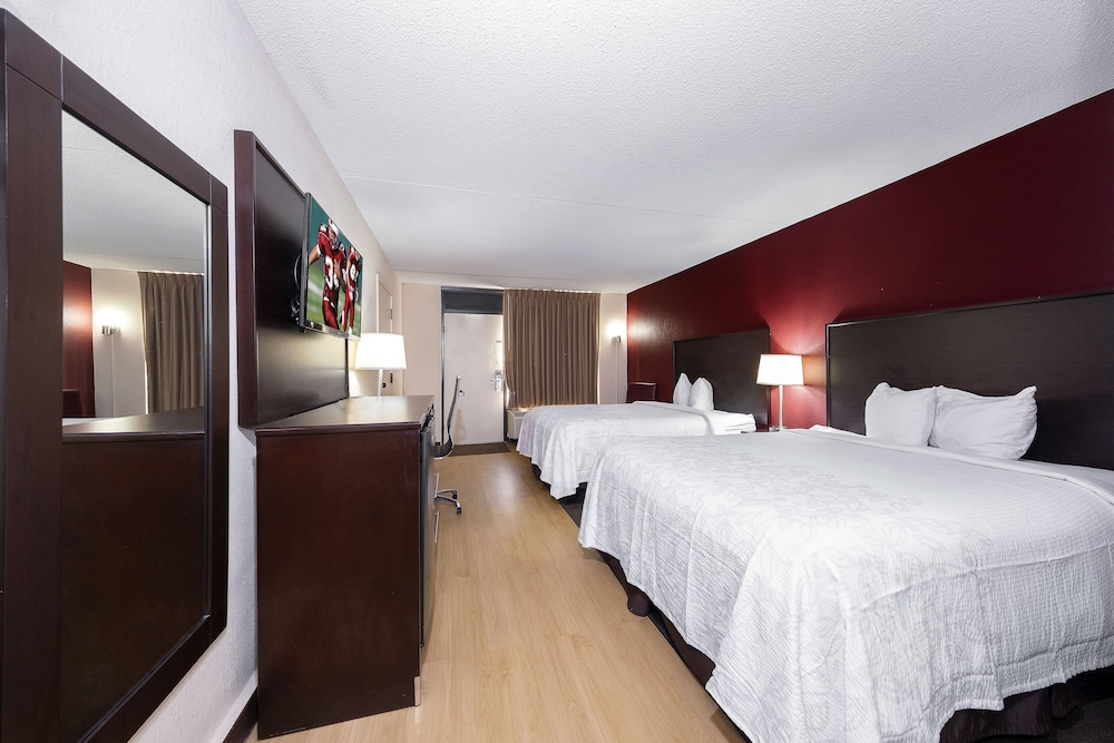 Red Roof Inn PLUS Huntsville Madison - photo 18