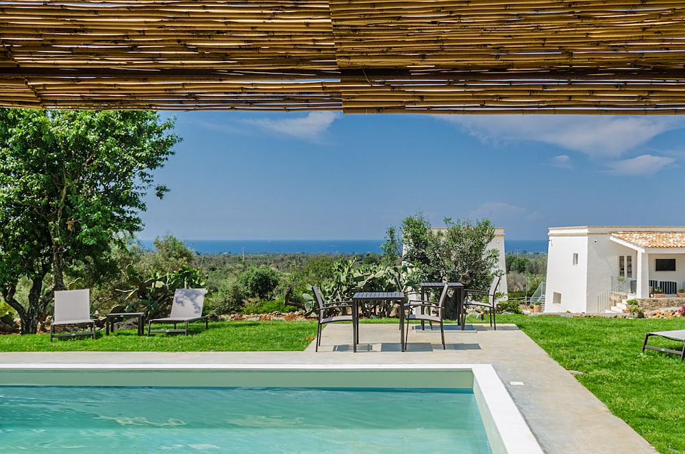 Camera Standard in Resort con Piscina — hotel in Alliste