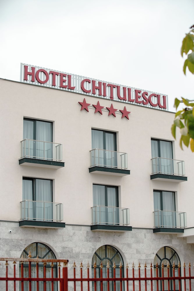 Chitulescu Hotel — 4-Star Luxury Hotel in Targoviste, Romania