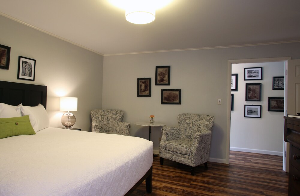 Tower House Inn - photo 5