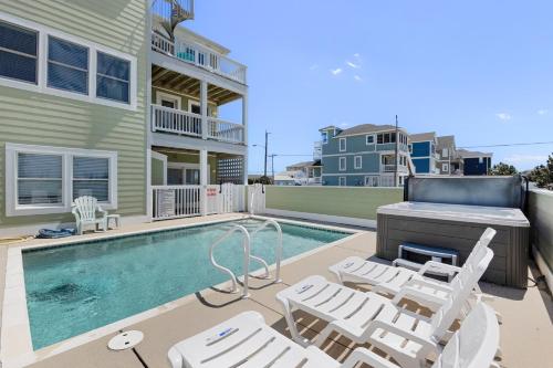 Off Course - carbon neutral hotel in Nags Head