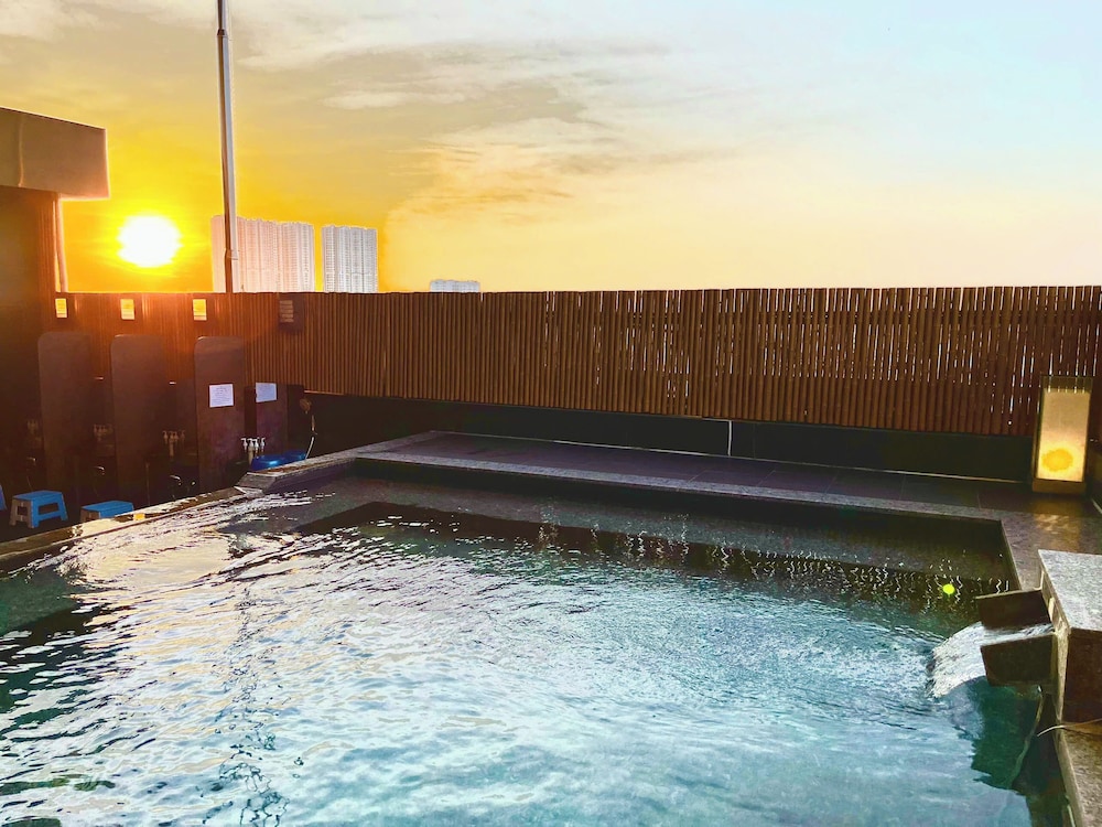 Azumaya Hotel Hai Phong in Haiphong, Vietnam