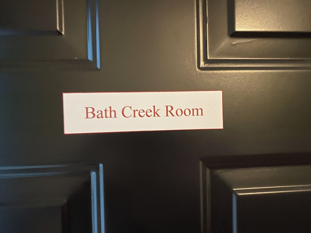 Little Inn on Main - photo 97