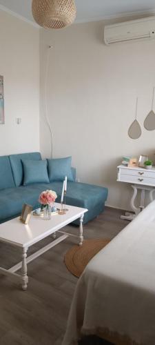 Dream house Peramos — 4-Star Luxury Hotel in Nea Peramos, Greece