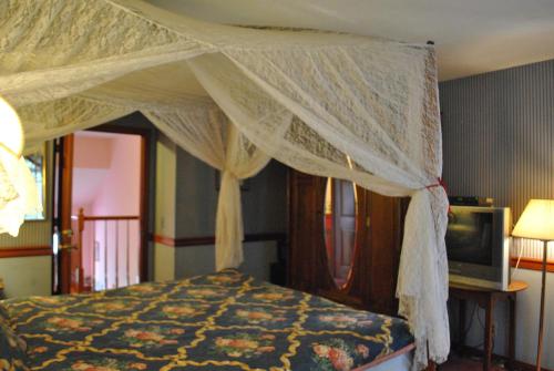 Summerland Inn - photo 13