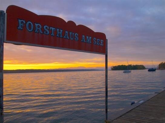 Forsthaus Am See — Pocking