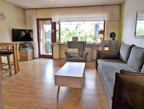 Ferienhaus Am Knoten T12 Kuche Grill Terrasse Haustier Willkommen Ww Knoten Reihenhaus — Greifenstein