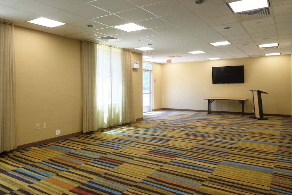 Fairfield Inn & Suites by Marriott Richmond Ashland - photo 35
