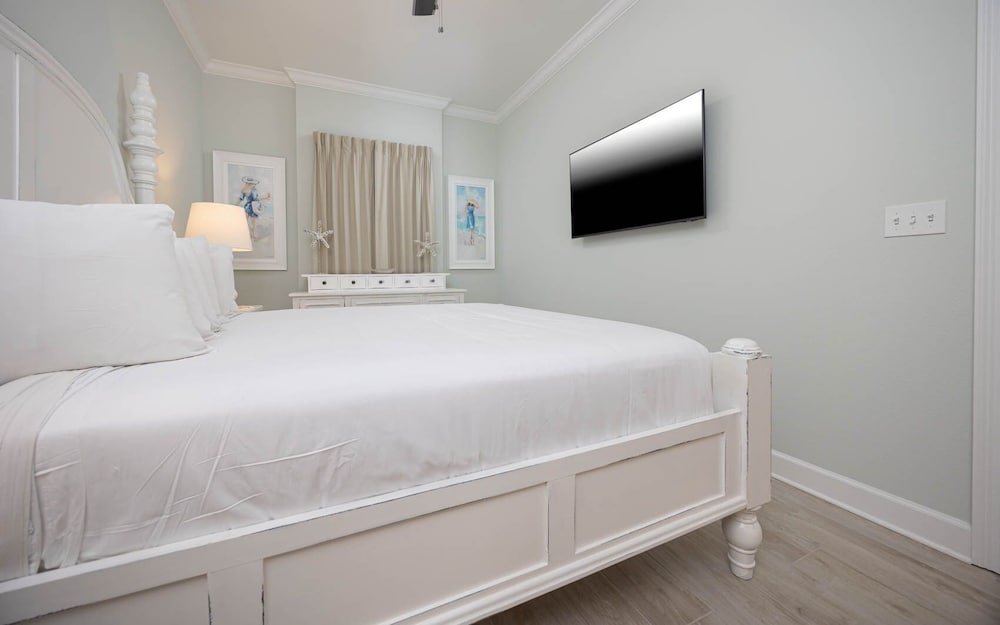 Phoenix Gulf Towers 706 2 Bedroom Condo - photo 6