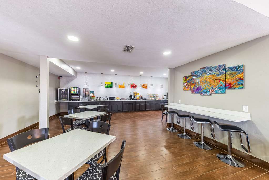 Quality Inn & Suites Canton - photo 31