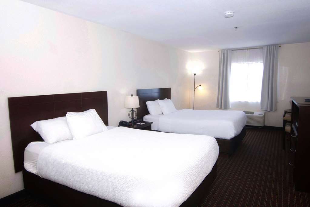 Ramada by Wyndham Tell City - photo 23