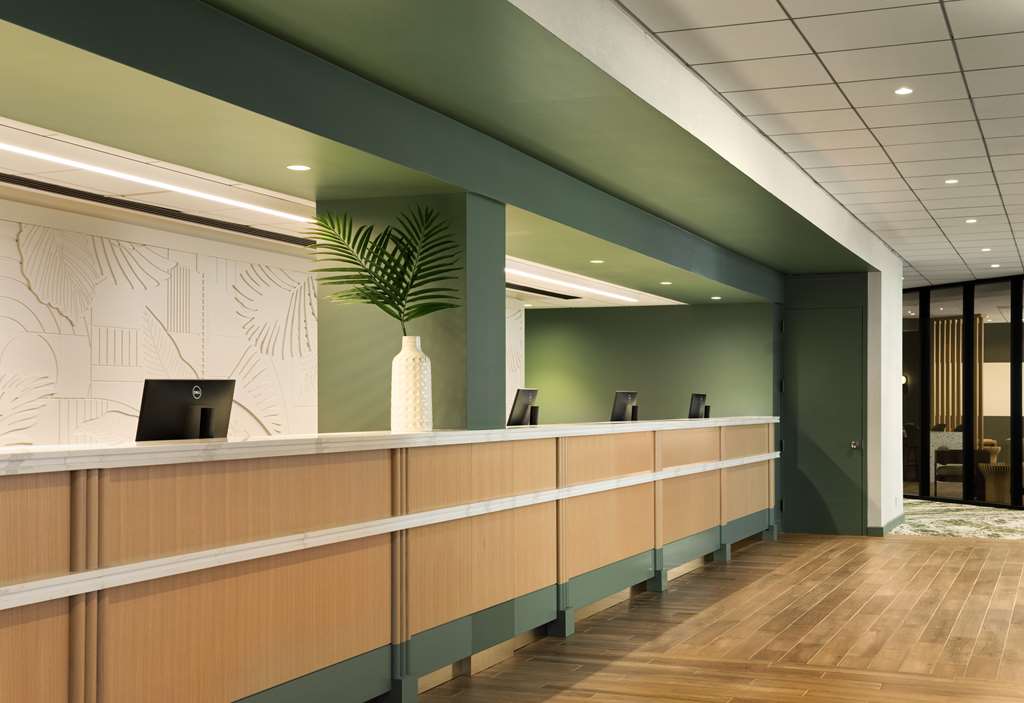 Sonesta Los Angeles Airport LAX - photo 12