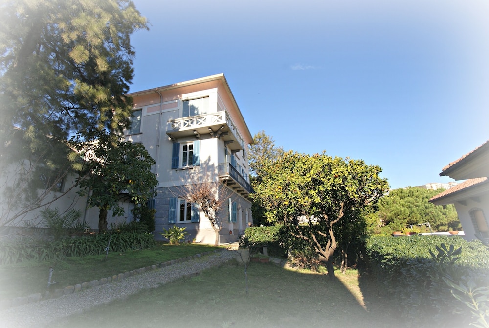 Casa Gazzano — 4-Star Luxury Hotel in Imperia, Italy