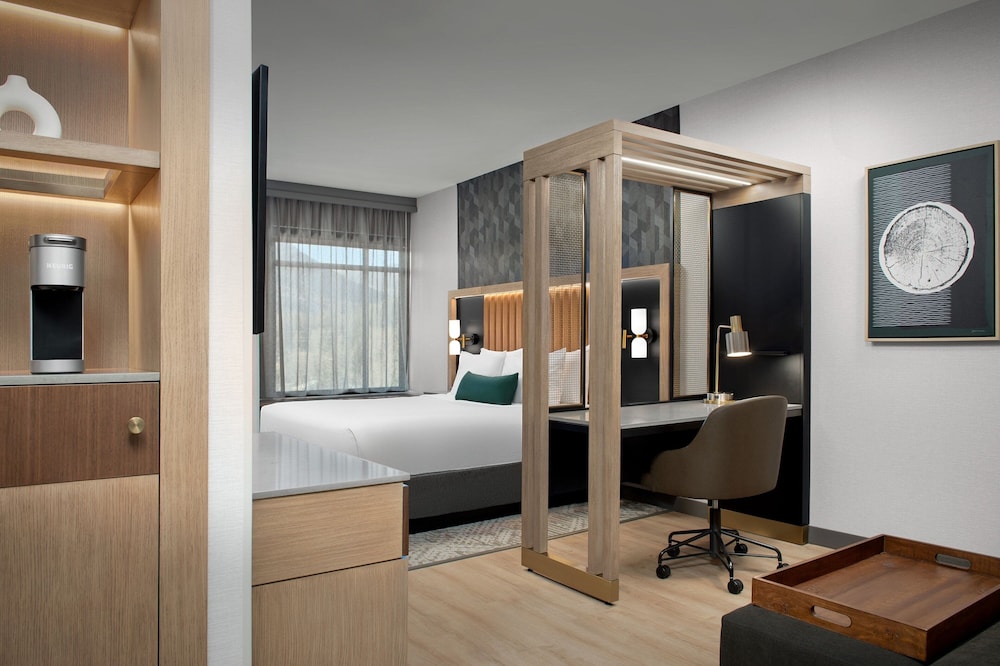 SpringHill Suites by Marriott Sandpoint - photo 14