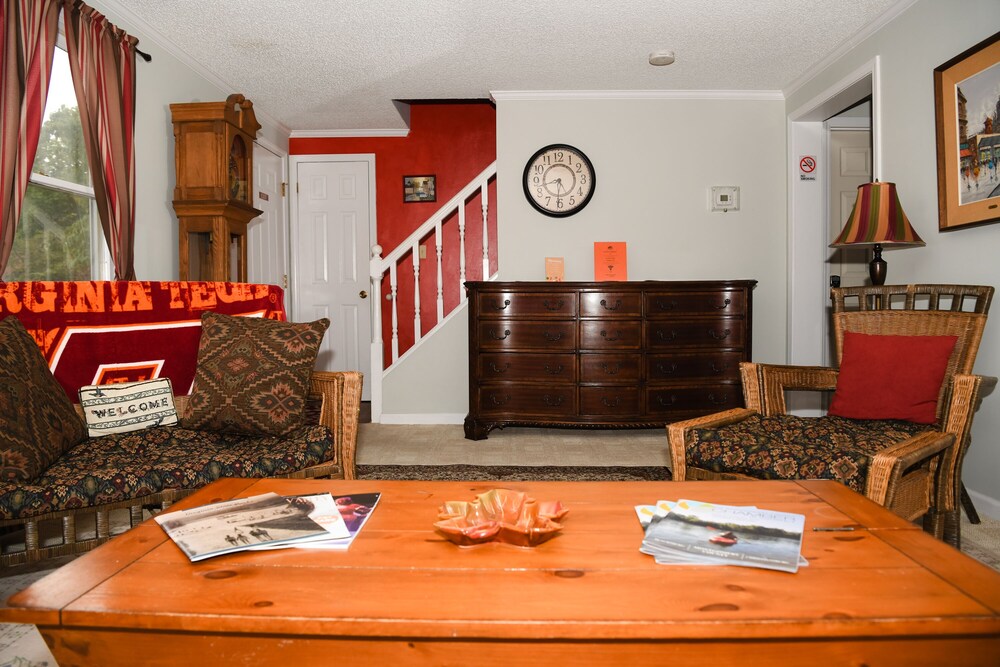 Blacksburg Bed & Breakfast - photo 86