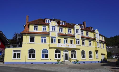 Art Residence Goldener Löwe — 4-Star Luxury Hotel in Ludwigshafen Am Rhein, Germany