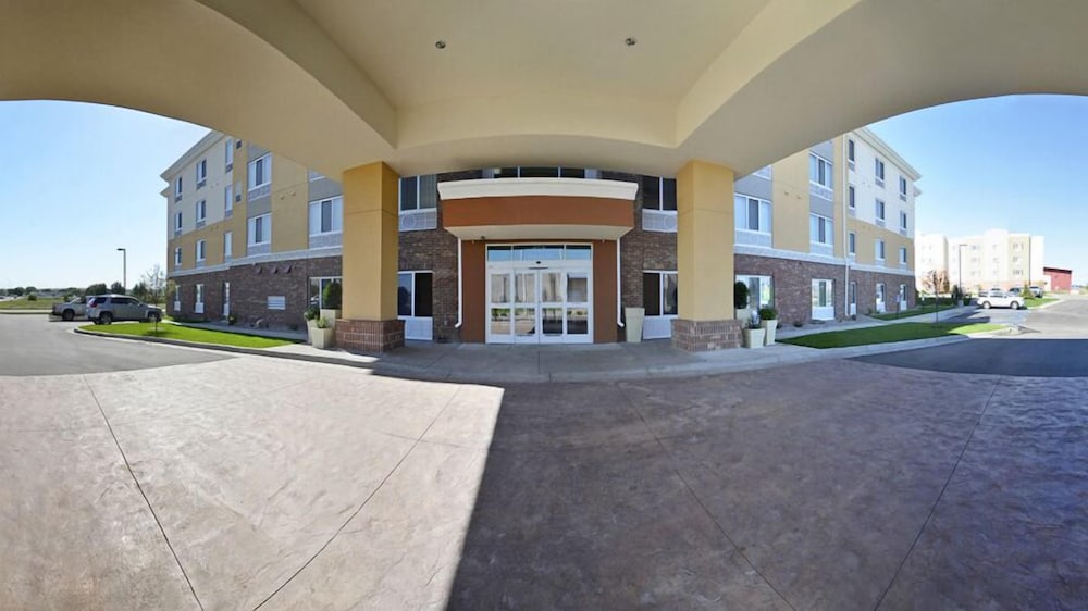 Holiday Inn Express & Suites Williston by IHG - photo 52