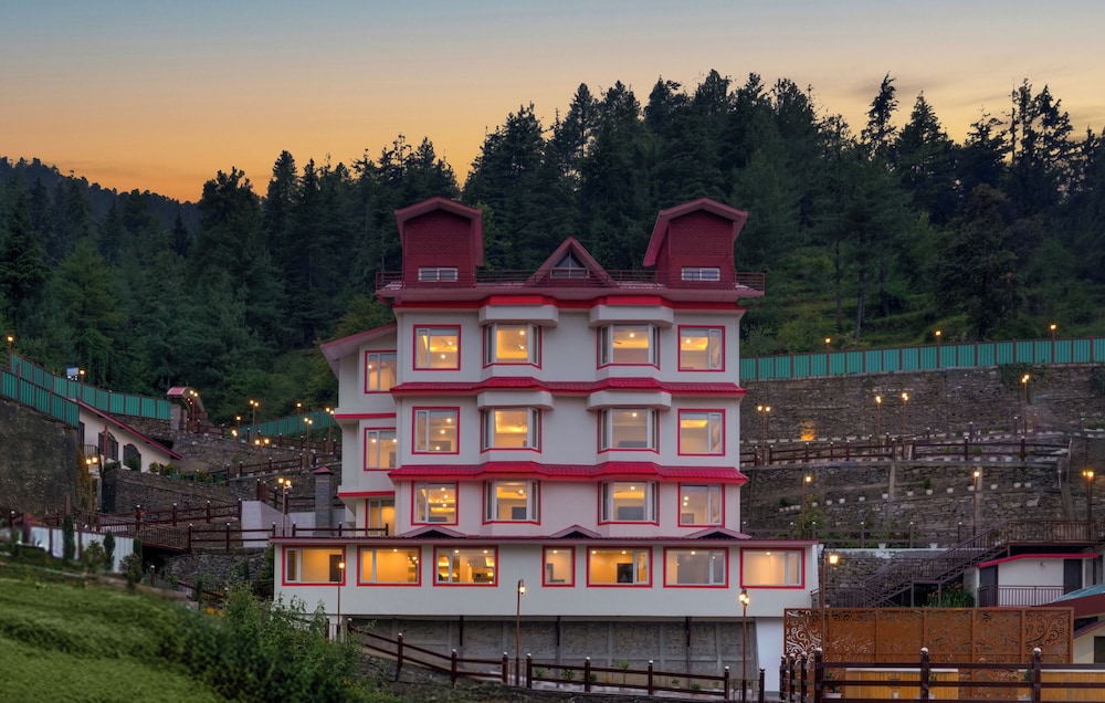 Keys Select By Lemon Tree Hotels Kufri Shimla — Theog