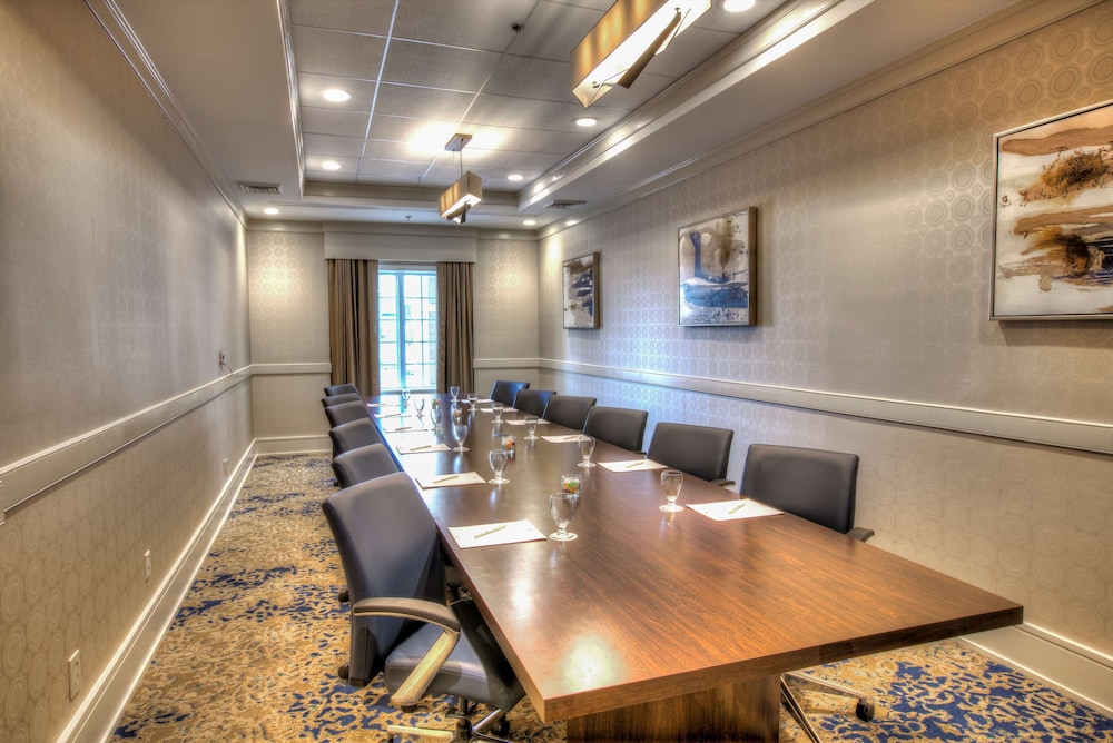 Doubletree Suites by Hilton at The Battery Atlanta - photo 62