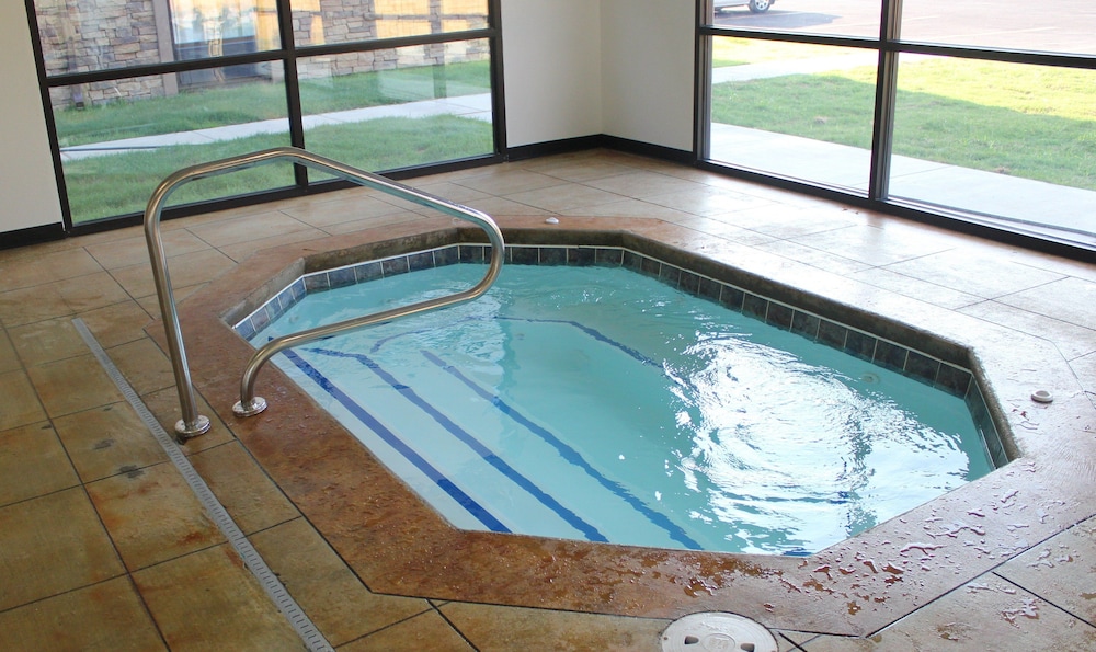 Holiday Inn Express Arkadelphia Caddo Valley by IHG - photo 6