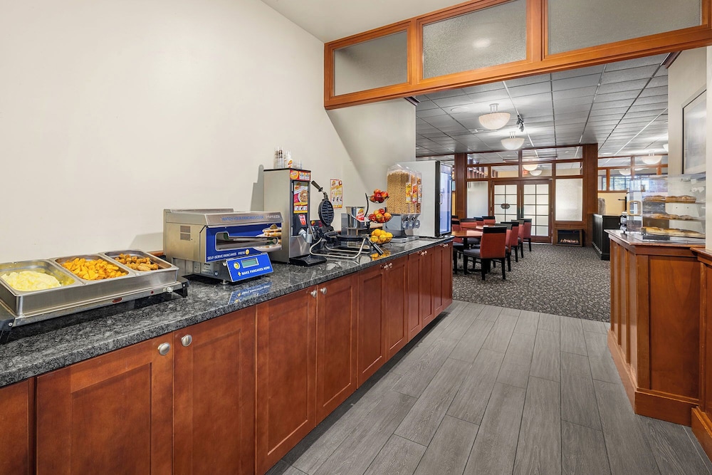 The INN at Gig Harbor - photo 33