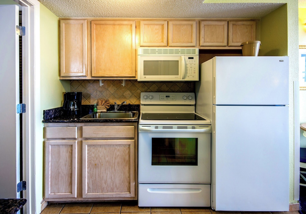 Compass Cove Resort - photo 173