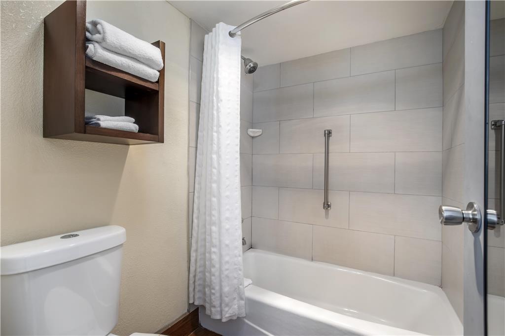 Best Western Salisbury Plaza - photo 21