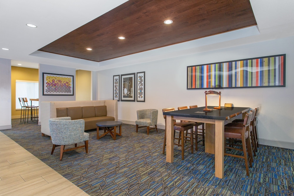 Holiday Inn Express Hotel & Suites Silver Springs Ocala by IHG - photo 34